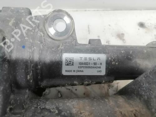 Styregear/Snekke TESLA MODEL Y (5YJY) | BP30619358M22