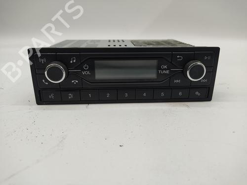 Used Radio Radio 37032399 37032399
