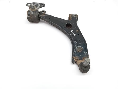 Used Right front suspension arm VOLVO V40 Hatchback (525) D2 (114 hp) 18963321