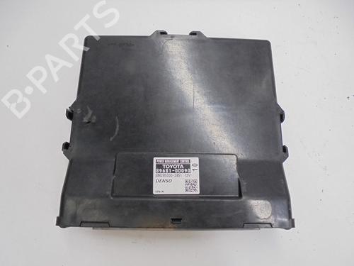 Used Electronic module TOYOTA YARIS (_P13_) 1.5 Hybrid (NHP130_, NHP130) (101 hp) 8914671
