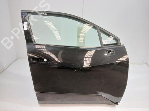 right-front-door-toyota-c-hr-_x1_-2016-28094615 main image