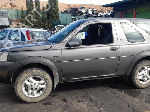 Left front fenders LAND ROVER FREELANDER I (L314) 2.0 Td4 4x4 | BP27458098C41 