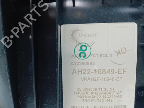 Instrument cluster LAND ROVER RANGE ROVER SPORT I (L320) 3.0 D 4x4 | BP30177415C47