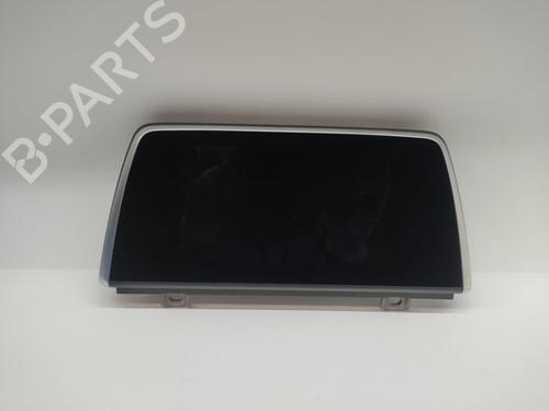 Used Display monitor BMW X1 (F48) sDrive 18 d (150 hp) 30792326