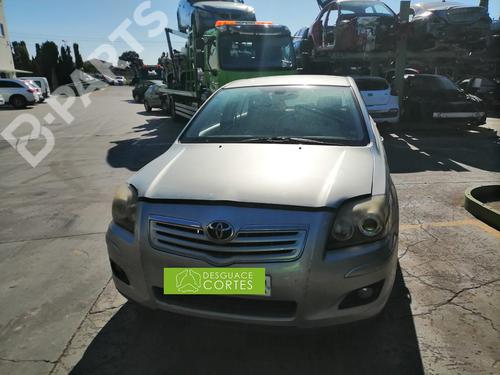 Used Parts TOYOTA AVENSIS Saloon (_T25_)  2.0 D-4D (ADT250_, ADT250R)  940531