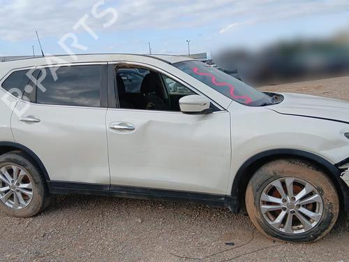 Left taillight NISSAN X-TRAIL III (T32_, T32R, T32RR) | BP31014744C34