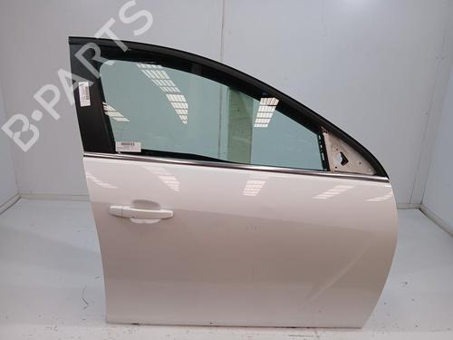 Used Right front door OPEL INSIGNIA A (G09) [2008-2017]  30729645