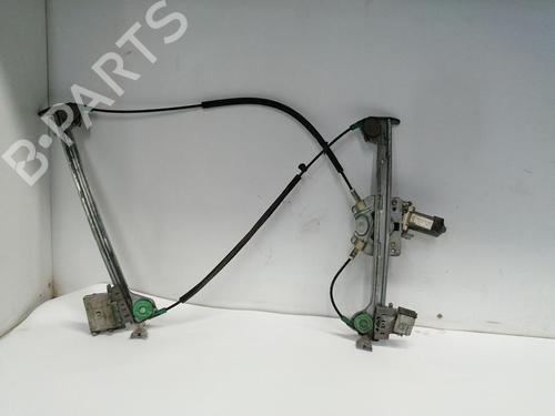 Lève-vitre avant droit PEUGEOT 206 CC (2D) 1.6 16V (2DNFUF, 2DNFUR) (109 hp) 30574082
