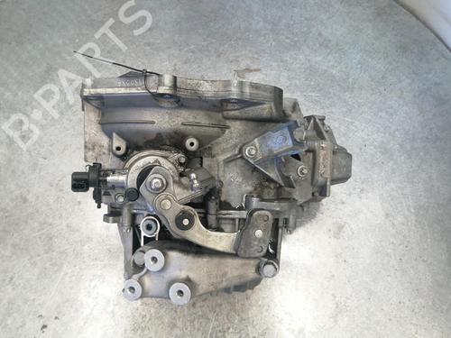 Getriebe für Getriebe OPEL ASTRA J (P10) 1.7 CDTI (68) (131 hp) 35897903 35897903