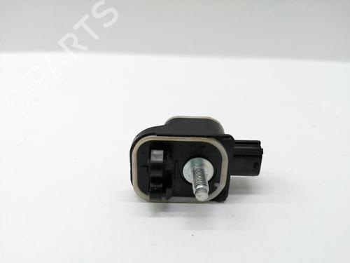 Electronic sensor TOYOTA COROLLA Hatchback (_E21_, _EA1_, _EH1_)  | BP17666314M84 