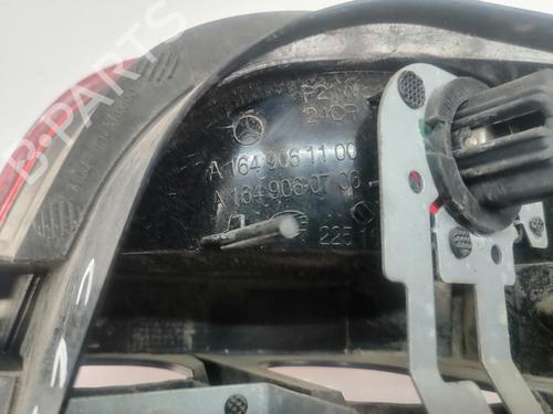 Left taillight MERCEDES-BENZ M-CLASS (W164) ML 320 CDI 4-matic (164.122) | BP28107879C34 