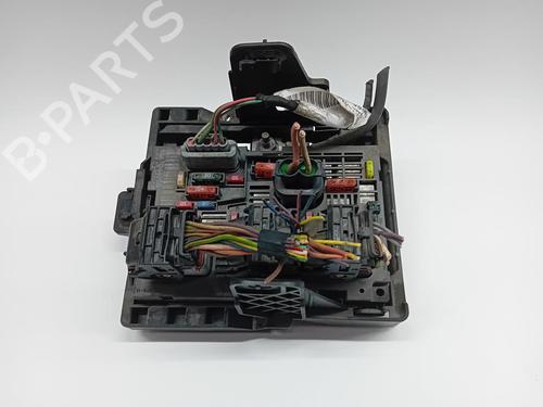 fuse-box-citroen-c5-iii-break-rw_-2008-2009-2010-2011-2012-2013-2014-2015-2016-2017-37236572 main image