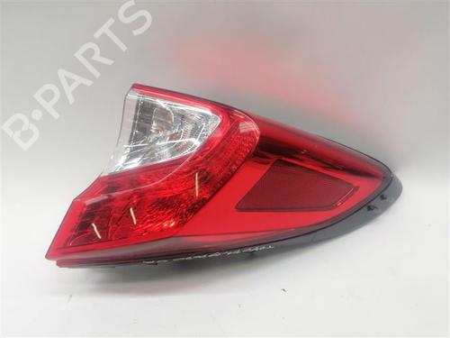 right-taillight-toyota-c-hr-_x1_-2016-26959673 main image