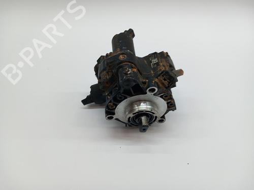 Used Injection pump Injection pump VOLVO S40 II (544) 2.0 D (136 hp) 34277384 34277384
