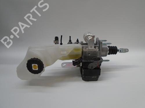 Used Servo brake TOYOTA C-HR (_X1_) 1.8 Hybrid (ZYX10_, ZYX11_, ZYX10R, ZYX11R) (122 hp) 8295654