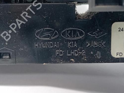 Left front window switch HYUNDAI i30 (FD) | BP38253212I27 - Image 3