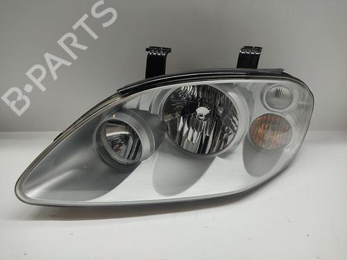 Used Left headlight SSANGYONG RODIUS I [2005-2025]  31071922