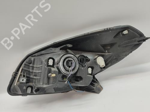 Right headlight DACIA SANDERO | BP28521091C29