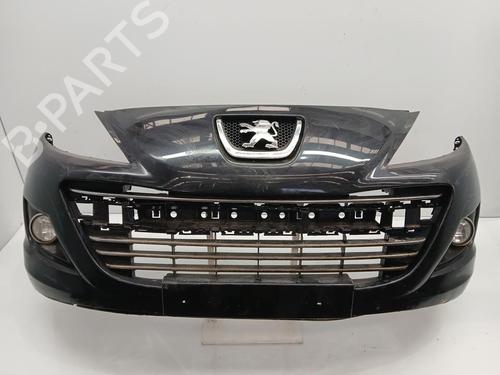 Used Front bumper Front bumper 37182037 37182037