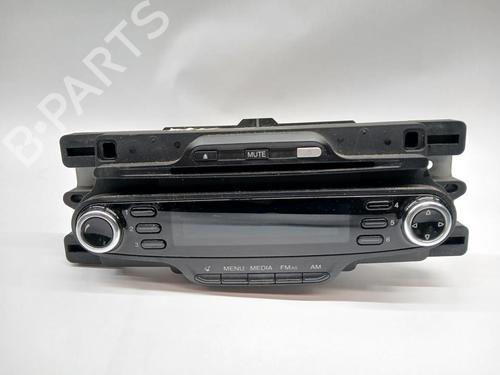 Auto-radio Auto-radio ALFA ROMEO GIULIETTA (940_) 1.6 JTDM (940FXD1A) (105 hp) 35897873 35897873