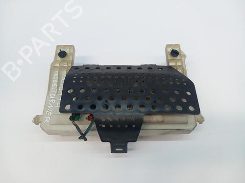 Used Fuse box Fuse box 37515493 37515493
