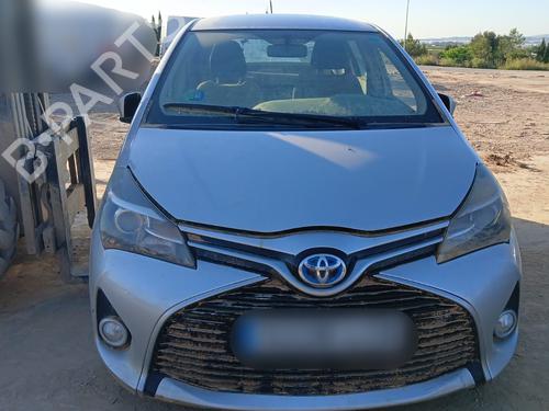 Used Parts TOYOTA YARIS (_P13_) 1.5 Hybrid (NHP130_) (101 hp) 2748772