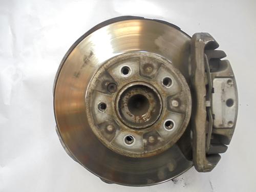 Used Left front steering knuckle BMW 5 (E60) 520 d (177 hp) 9048219