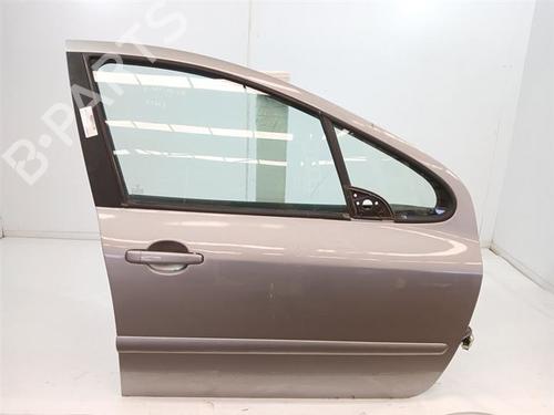 right-front-door-peugeot-307-3ac-2000-2001-2002-2003-2004-2005-2006-2007-2008-2009-2010-2011-2012-38415431 main image