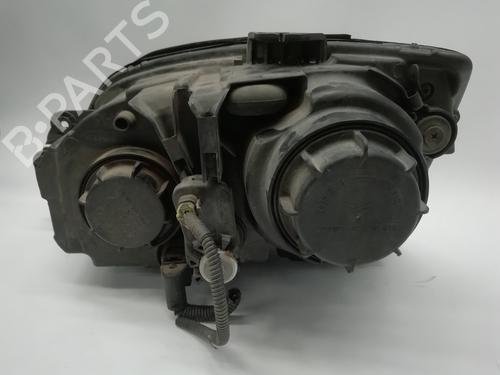 Right headlight KIA SORENTO I (JC) 2.5 CRDi | BP15678349C29 