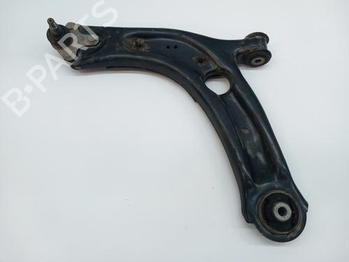 Used Left front suspension arm VW PASSAT B8 Variant (3G5, CB5) [2014-2025]  30617057