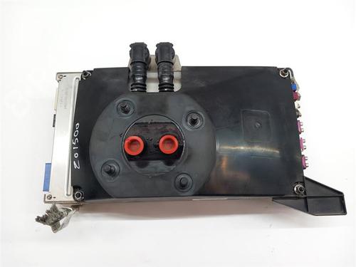 modulo-eletronico-tesla-model-3-5yj3-2017-36279576 main image
