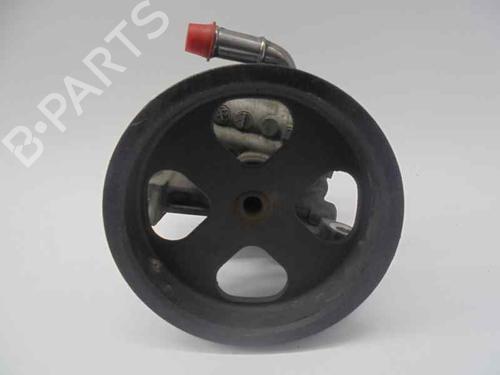 Used Steering pump LAND ROVER DEFENDER Station Wagon (L316) 2.4 Td4 4x4 (L316) (122 hp) 6543380