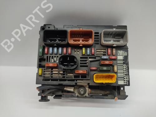 Used Fuse box PEUGEOT 407 SW (6E_, 6D_) [2004-2011]  28733167