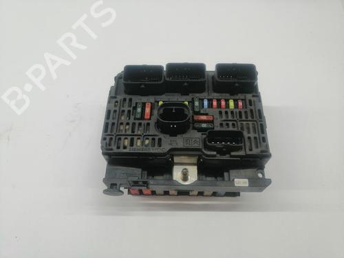 Used Fuse box PEUGEOT 407 (6D_) [2004-2011]  29590908