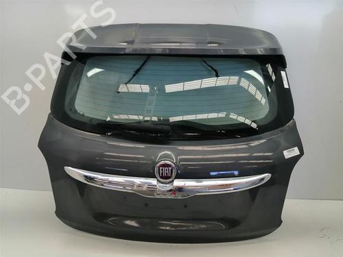 tailgate-fiat-500x-334_-2014-34216106 main image