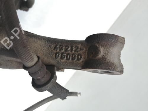 Left front steering knuckle TOYOTA AURIS (_E15_) 1.4 D-4D (NDE150_, NDE150R) | BP16919047M25 