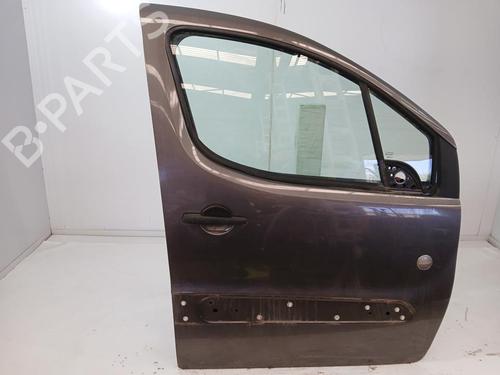 Used Right front door Right front door 37182491 37182491