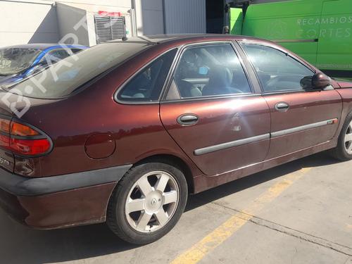 Left taillight RENAULT LAGUNA I (B56_, 556_) 1.9 dTi | BP24849295C34 