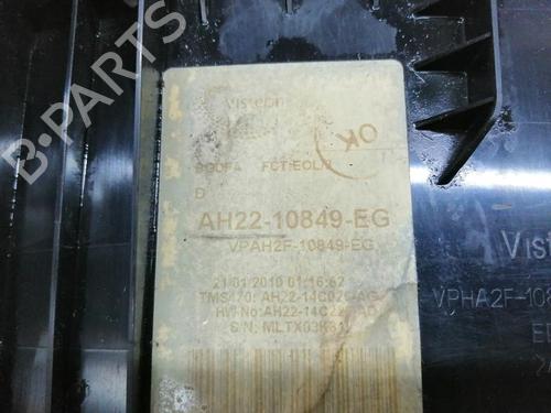 Instrument cluster LAND ROVER DISCOVERY III (L319) 2.7 TD 4x4 | BP30177418C47