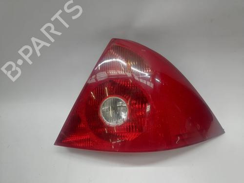 Used Right taillight FORD MONDEO III Saloon (B4Y) 2.0 16V (146 hp) 29242533