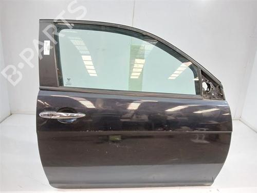 right-front-door-lancia-ypsilon-843_-2003-2004-2005-2006-2007-2008-2009-2010-2011-31885196 main image