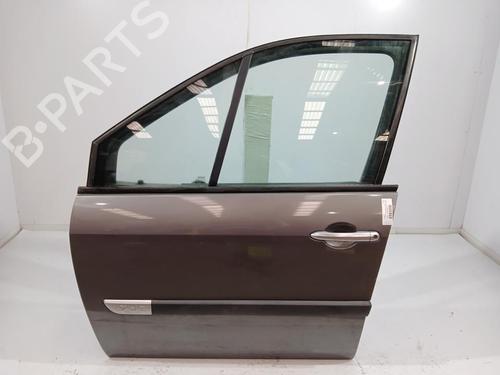 Używane Drzwi przednie lewe RENAULT SCÉNIC II (JM0/1_) [2003-2010]  30853283