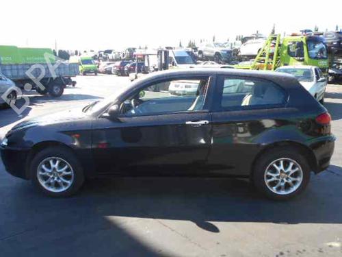 Left tailgate light ALFA ROMEO 147 (937_) 1.6 16V T.SPARK ECO (937.AXA1A, 937.BXA1A) | BP10253372C79