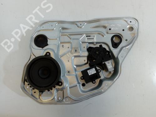 Elevalunas trasero derecho VOLVO V70 III (135) 2.0 (145 hp) 30784512  | 31253063 | 7G9T14B534BD |