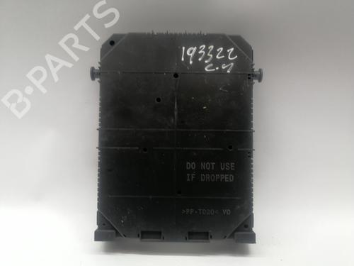 Fuse box CITROËN C4 Grand Picasso II (DA_, DE_) | BP25043489E1