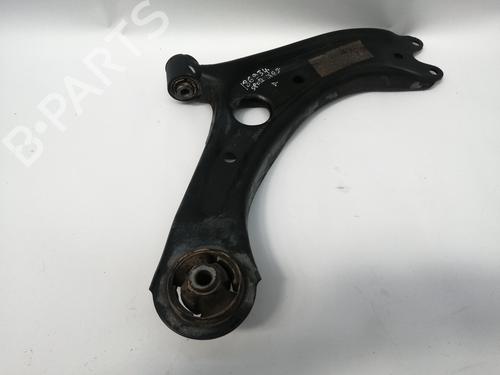 Used Right front suspension arm KIA SPORTAGE IV (QL, QLE) [2015-2022]  17484424