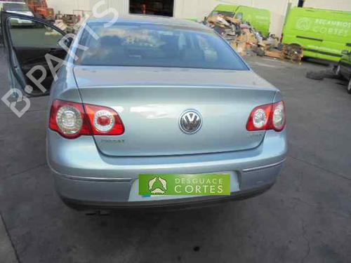 Right tailgate light VW PASSAT B6 (3C2) 2.0 TDI | BP10253549C80 