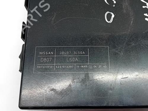 Fuse box NISSAN NV200 / EVALIA Bus | BP37462450E1 - Image 2