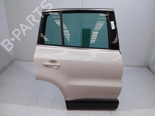 Used Right rear door VW TIGUAN (5N_) [2007-2018]  30961544