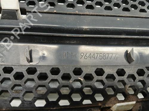 Grille PEUGEOT PARTNER MPV (5_, G_)  | BP29394343C40 